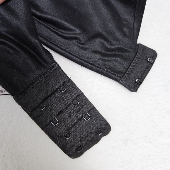 Victoria's Secret Semi Demi Bra 34D Black Satin Multi Way Straps Uplift Wireless - Picture 13 of 16